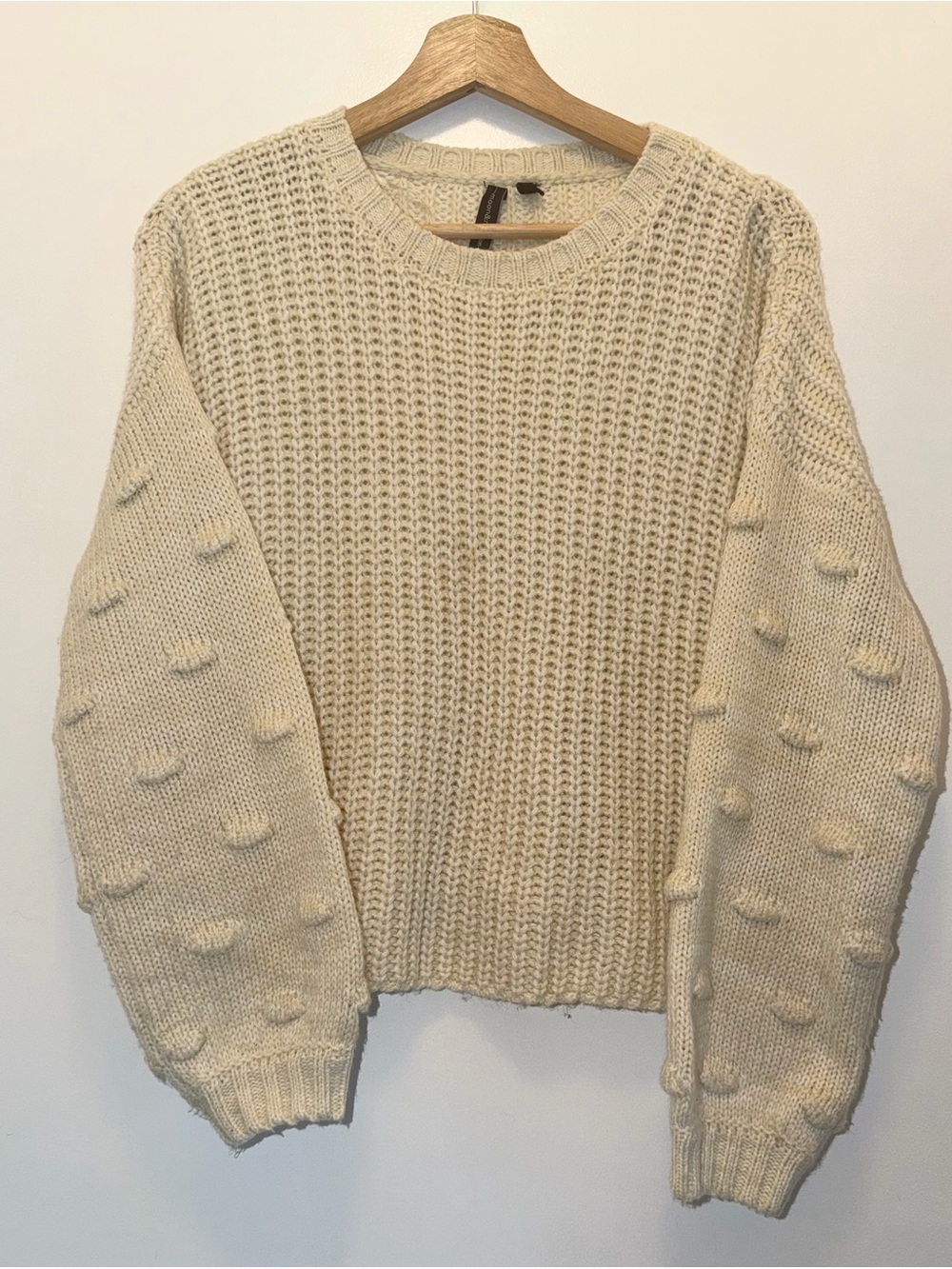 Moon & Madison Sweater Women's Small Cream 3D Knit Polka Dot Crewneck